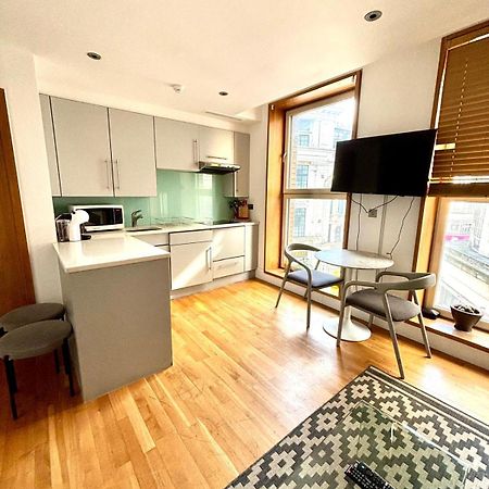 1 Bedroom In Piccadilly Circus St James Cov1 Londres Exterior foto